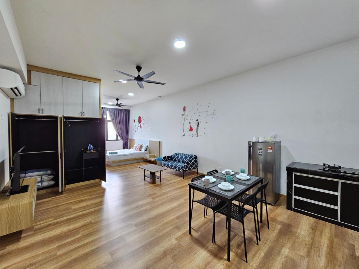 Quartz Residence - Melaka Habitación foto